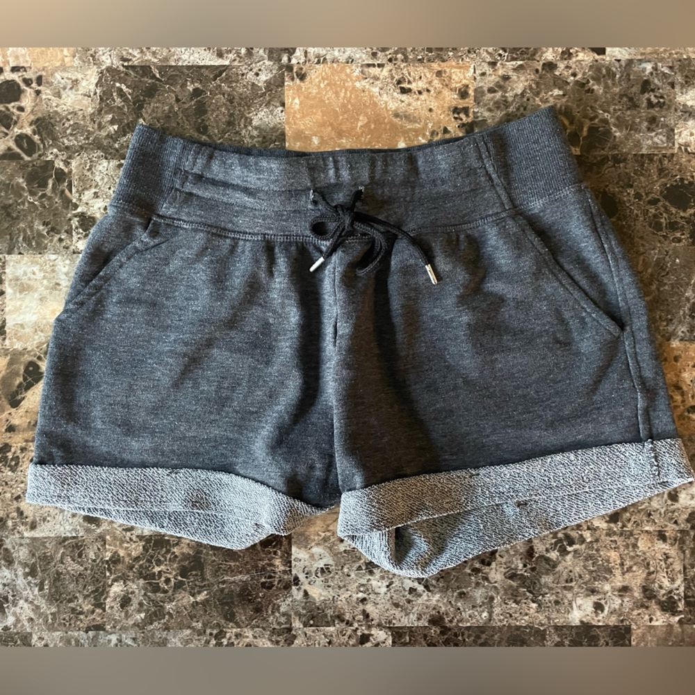 Champion sweatshirt material short